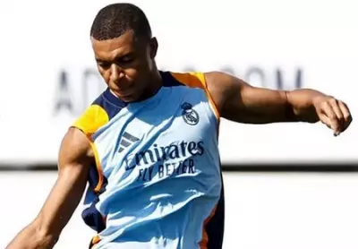 Mbappé a treinar com o Real Madrid